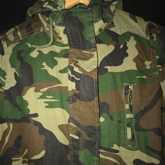 "NEW" AMBIANCE OUTERWEAR JACKET - Picture 6 of 8